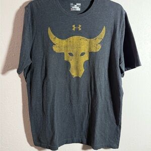 Men’s M Dark Gray Under Armour Heatgear Loose Fit, Athletic, Workout Tee Shirt
